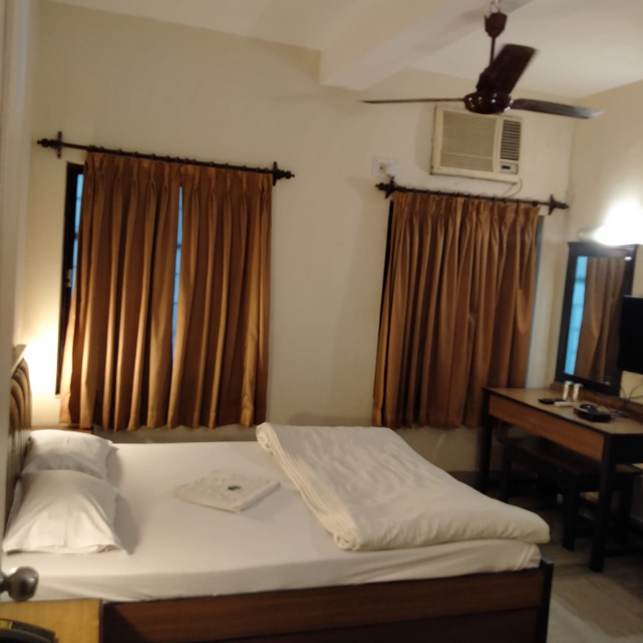 Premium Deluxe Room